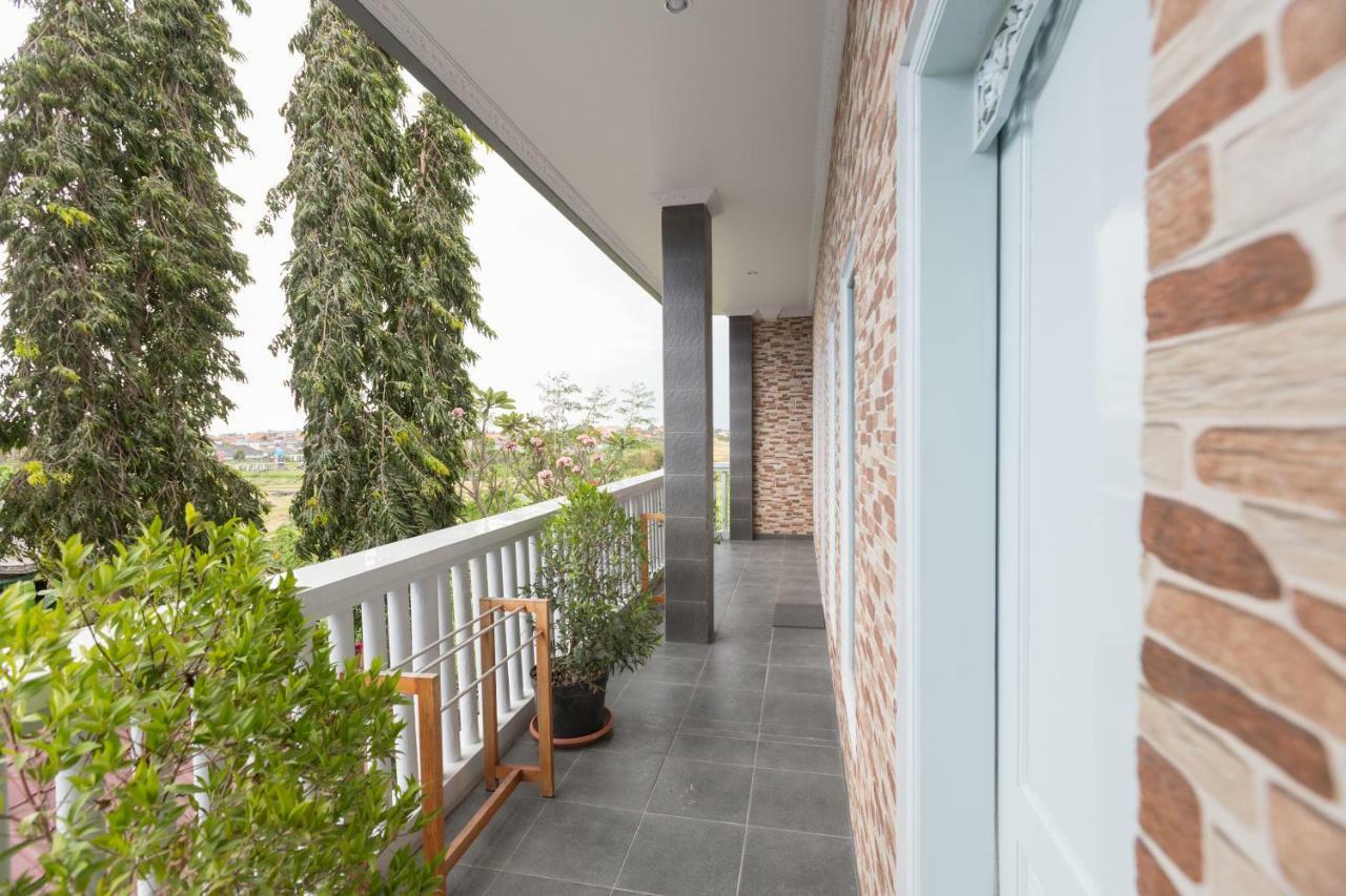 Bali Aman Darling House Hotel Canggu  Exterior photo
